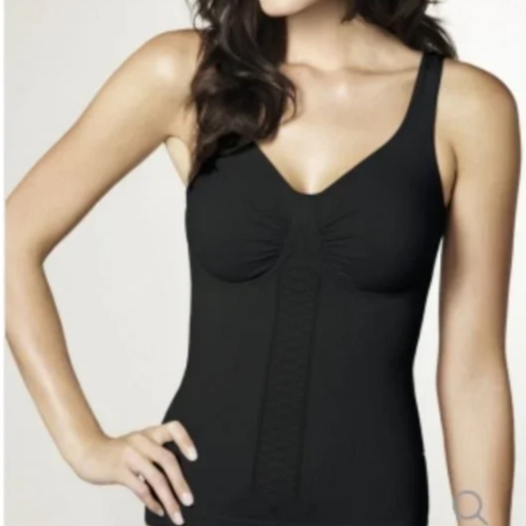 Sassybax Trimming Bra NWOT size L - Picture 1 of 4